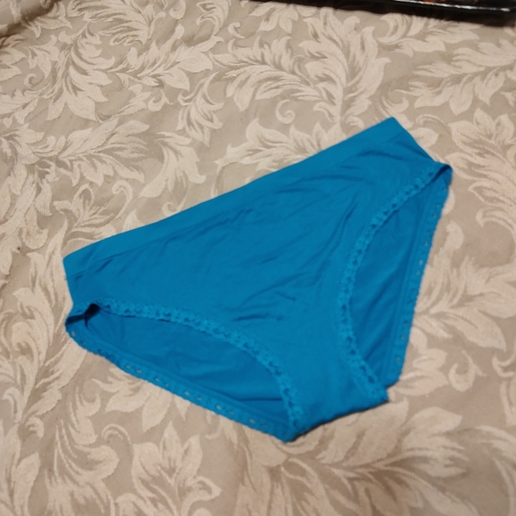 🦚🩵🦚 Splendid Vintage Deadstock Turquoise Cyan Seamless Microfiber Panties - S - Picture 5 of 8